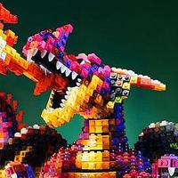 MOC presents the magic dragon hidden in the block structure blocks out